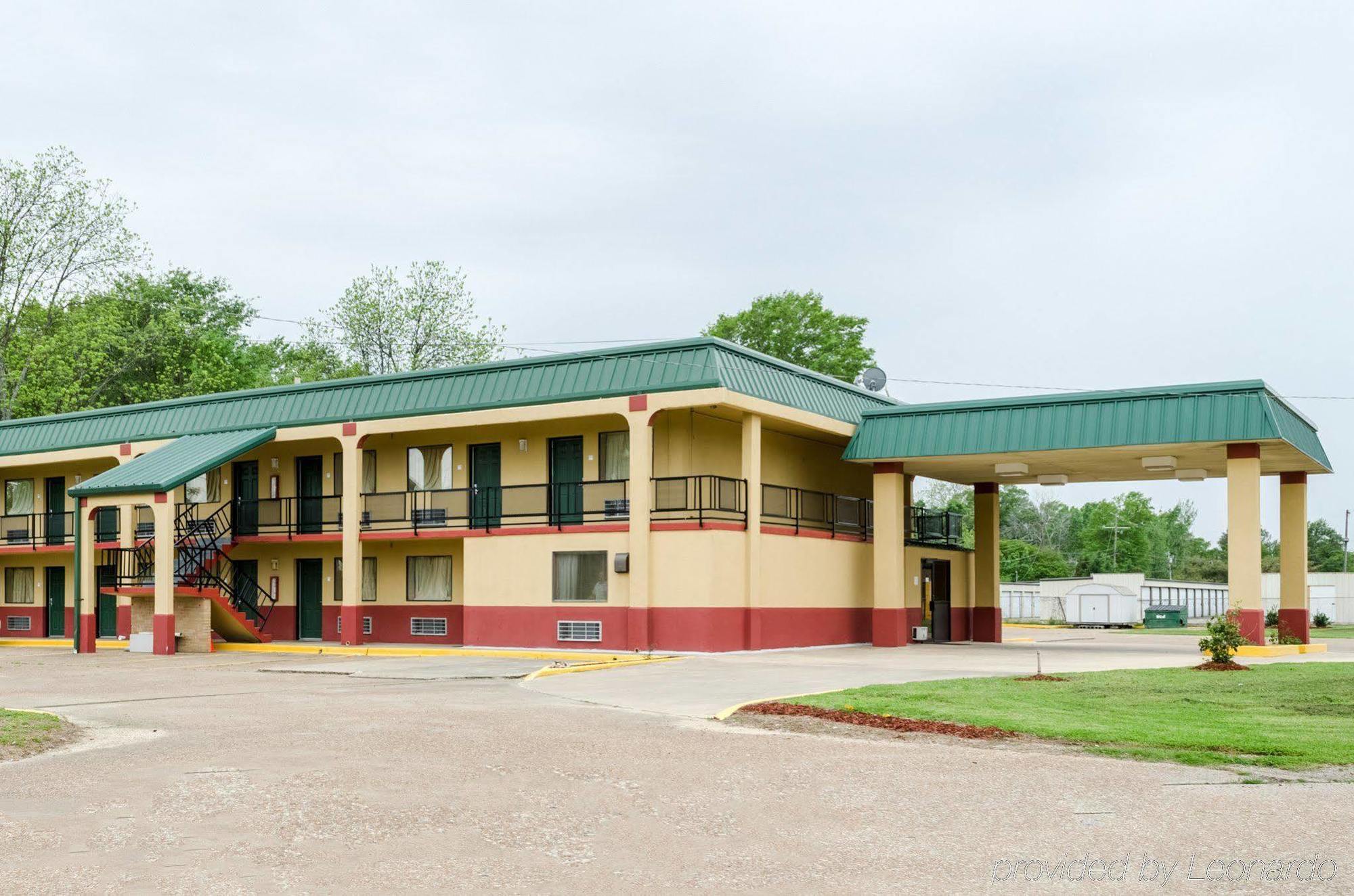 Rodeway Inn Indianola Ngoại thất bức ảnh